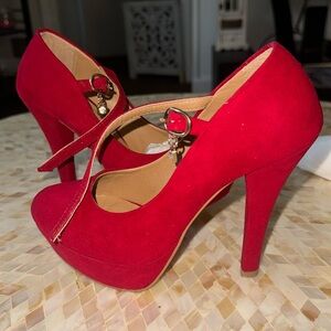 Brand new red heels